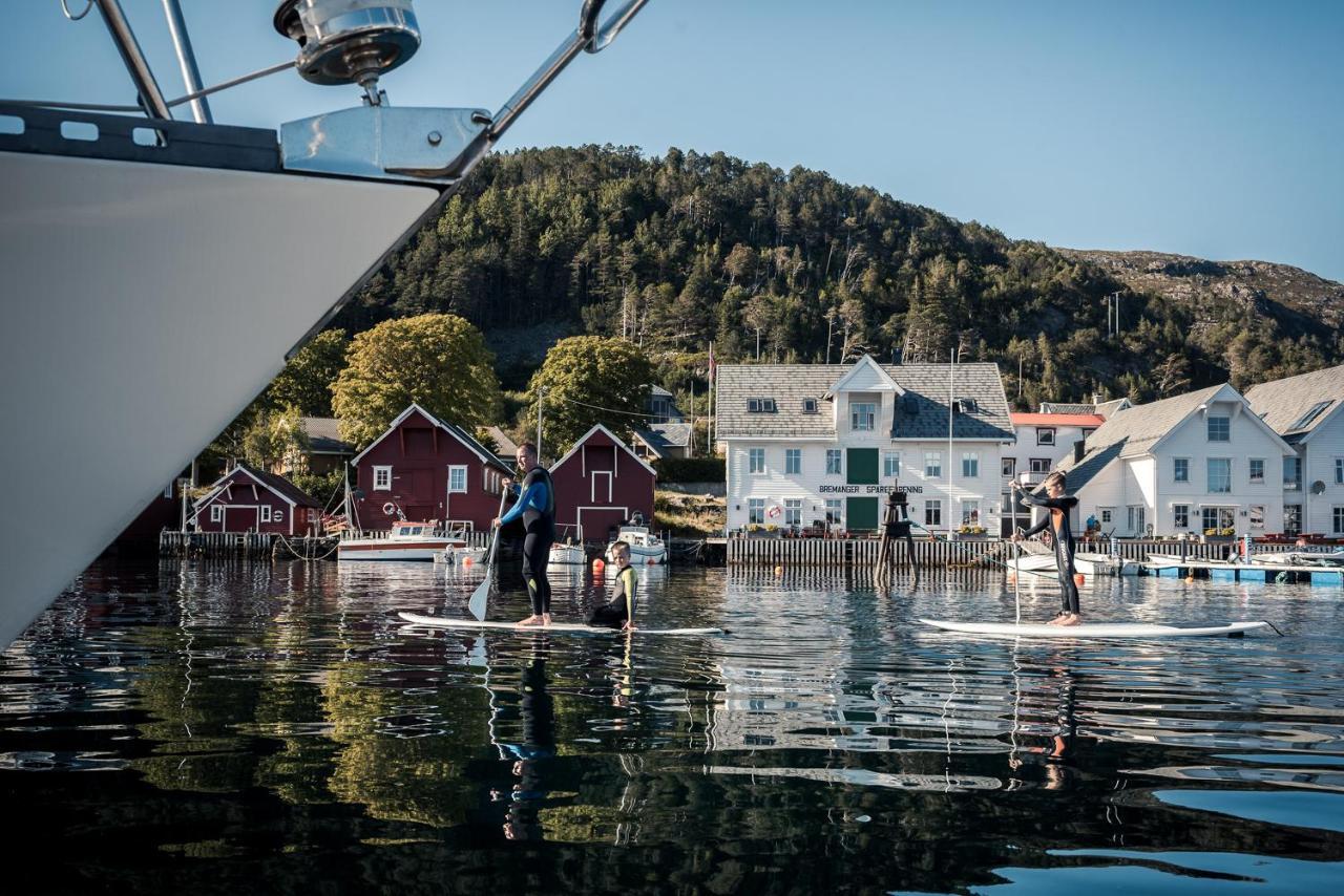 Knutholmen Hotel Kalvag Bagian luar foto